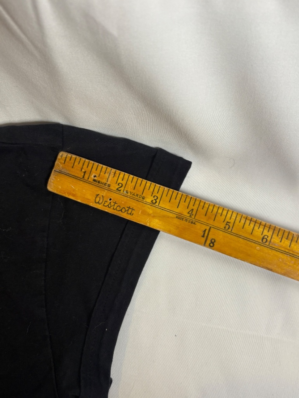 Gymshark Crop Top Womens Medium Black Workout Boxy Fit Logo Fraction Cropped - Picture 5 of 6